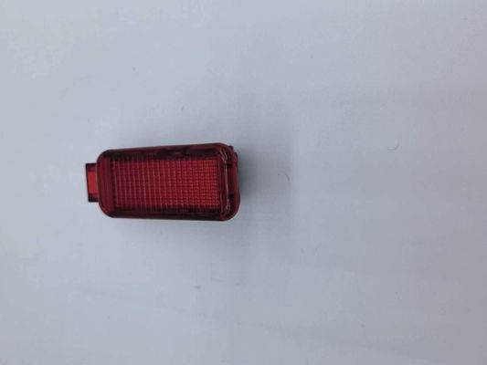 Calidad estable Luz de guarnición de puertas de color rojo Luz de guarnición de puertas 4 X OE: 8KD947411